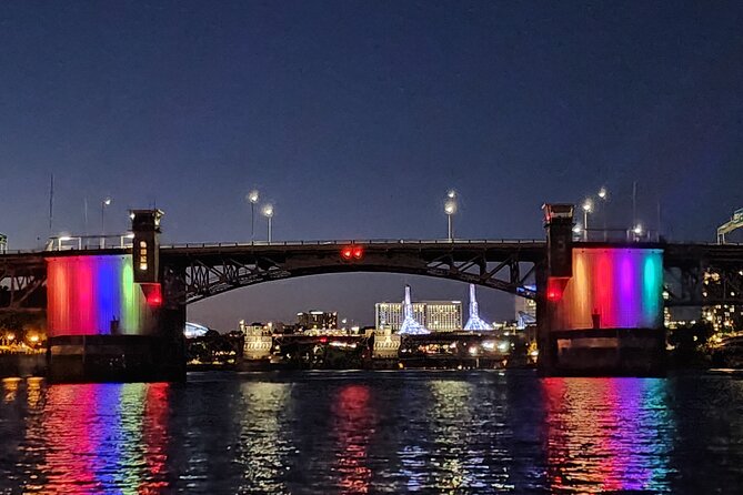 2-Hour Sunset River Cruise on the Stunning Willamette River - What to bring and how to dress for a comfortable night on the water