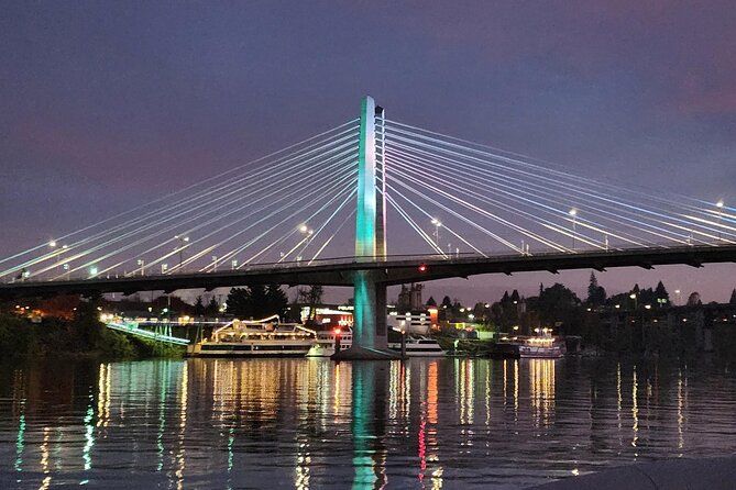 2-Hour Sunset River Cruise on the Stunning Willamette River - Who this Willamette sunset cruise is best for