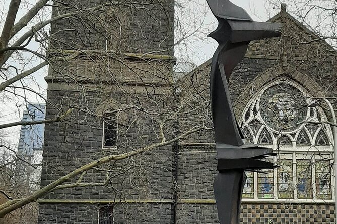 A Guided Walking Tour of Fabulous Downtown Portland, Oregon - Portland Building, Portlandia, and the Art-First Side of Downtown