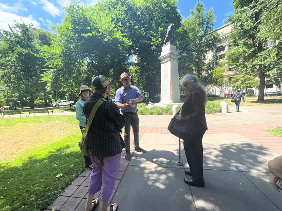 A Guided Walking Tour of Vibrant Downtown Portland - Key things you will notice on this downtown Portland walk