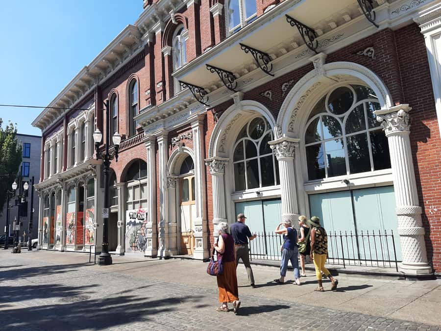 A Guided Walking Tour of Vibrant Downtown Portland - Public squares and the creative energy in Portland’s street scenes