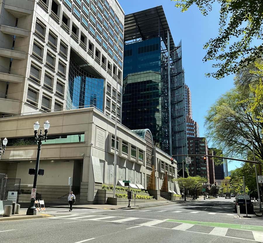 A Guided Walking Tour of Vibrant Downtown Portland - Where the tour starts and where it ends (and how you get back)
