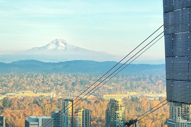 Aerial Tram Ride with Doughnuts at Sunrise in Portland Oregon - South Waterfront Park and Doughnuts: Snack Timing That Works