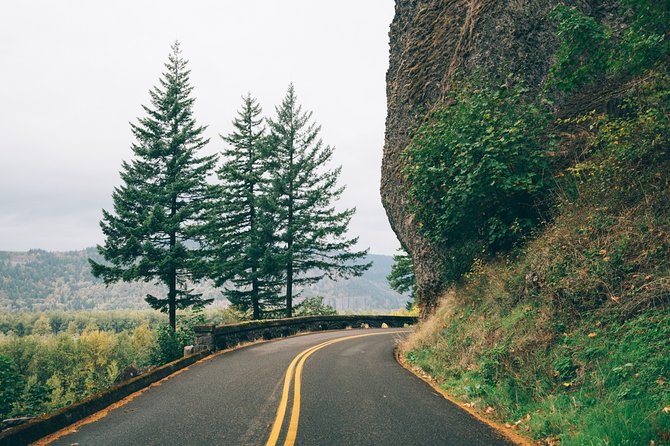 Afternoon Multnomah Falls and Gorge Waterfalls Tour - Timing and photo rhythm: how to make 3 hours 30 minutes feel longer