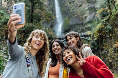 Afternoon Tour in Columbia Gorge Waterfall with Free Wine Tasting