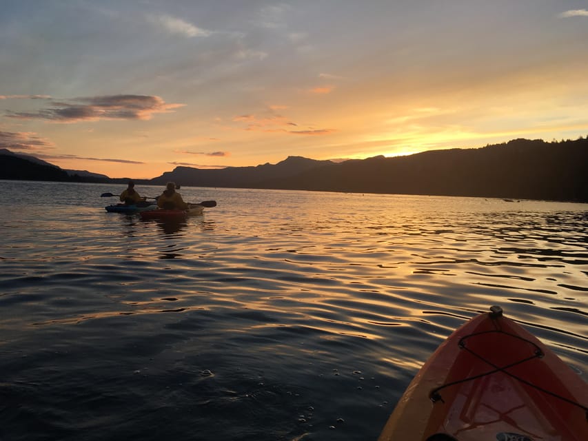 Columbia Gorge Kayak Tour - Returning to the Columbia River for Gorge mountain views