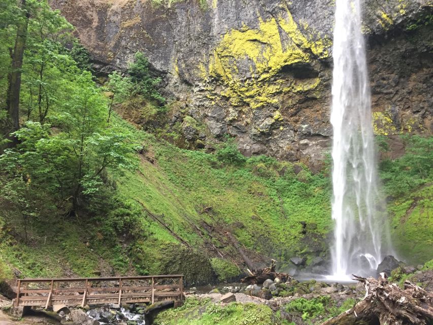 Columbia River Gorge Half-Day Small-Group Hiking Tour - Practical Packing for a Wet Gorge Half-Day