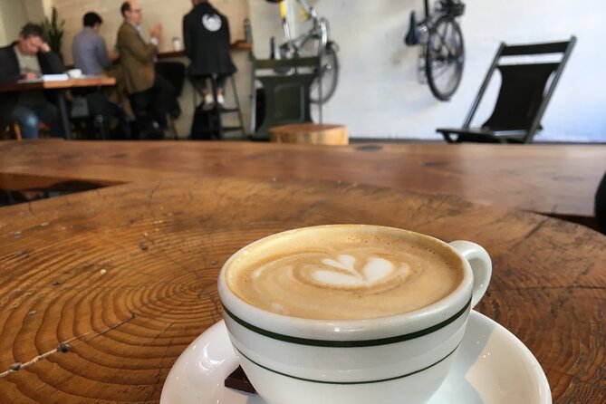 Doughnuts and Coffee Bike Tour: Local Secrets - Stop 1: the Around Portland Tours fit-up and the coffee-doughnut game plan