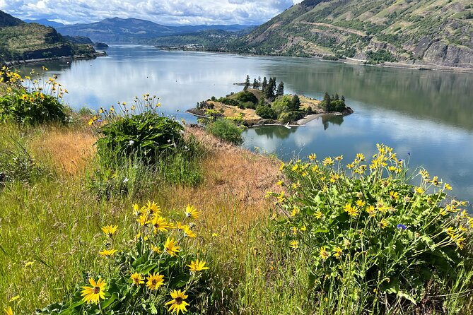 E Bike Rental in Hood River - Where You Start at Pedal and Paddle Hood River (and What That Means)