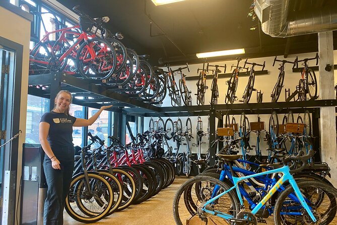 Essential Portland Oregon Bike and E-Bike Tour! - Portland State University and the Park Blocks, green space with structure