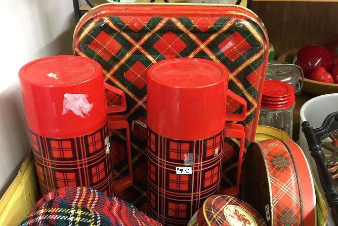 Explore Portland Thrift Shops! - How the 3-hour tour actually works in Portland