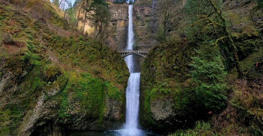 From Portland: Half-Day Columbia River Gorge Waterfalls Tour - Historic Vista House: the photo stop with a purpose