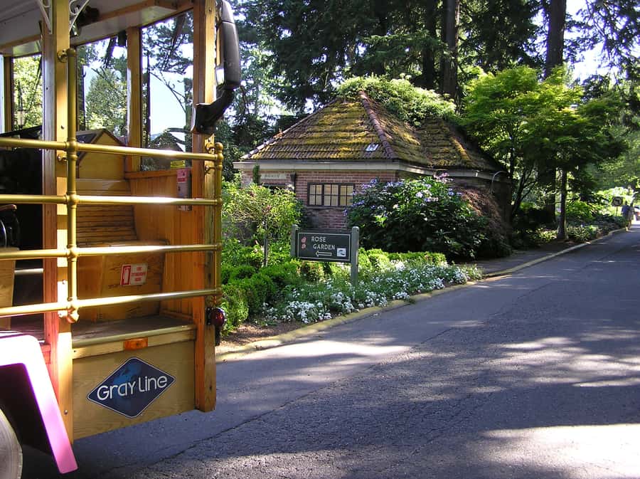 Gray Line Pink Trolley 2-Day Hop-On Hop-Off Tour Ticket - Two days of Portland, without the stress of a tight route