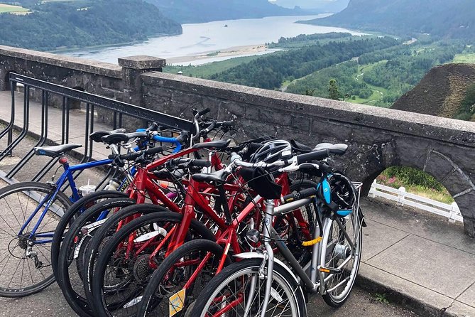 Hike and Bike Tour to Columbia River Gorge Waterfalls - The stories you will hear: nature facts plus Indigenous history