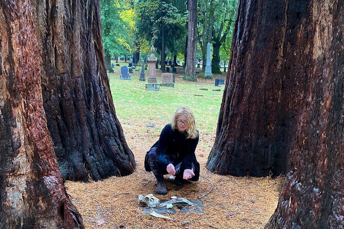 Macabre Ghost History of Portland, Oregon walking tour - Key things that make this tour worth your time