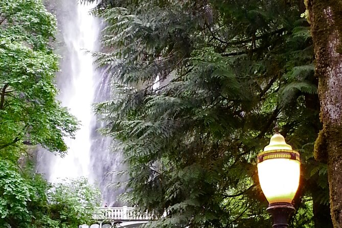 Morning Multnomah Falls and Gorge Waterfalls Tour - Women’s Forum Viewpoint, Then Vista House for Gorge Orientation