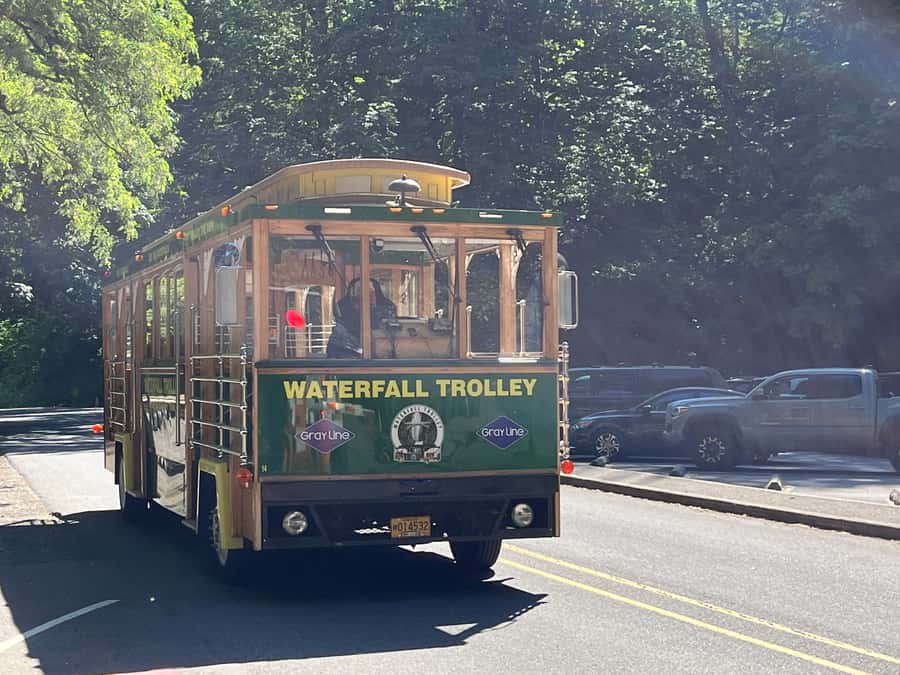 Multnomah Falls: Waterfall Corridor Hop-On Hop-Off Trolley - The Full Stop List, What Each Place Is Good For
