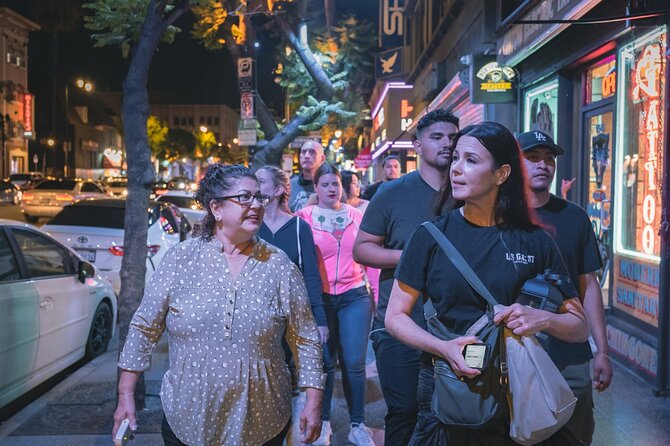 Phantoms, Penance, and Poltergeists: Portland Ghost Tour - How scary is it, really?