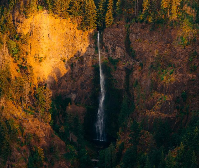 Portland: Columbia Gorge Waterfalls Scenic Air Tour - The big idea: why fly over the Columbia Gorge waterfalls?