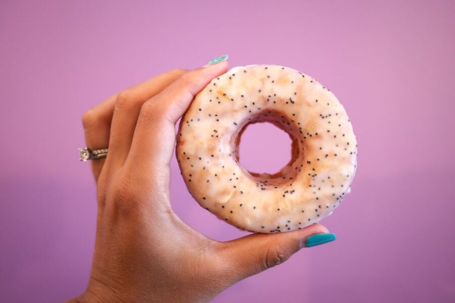 Portland: Downtown Coffee & Donut Tour - Stop-by-Stop: How the 150 Minutes Typically Unfold