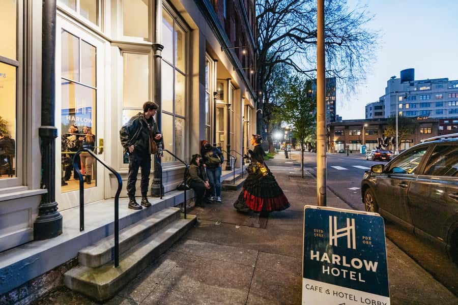 Portland: Ghosts, Poltergeists, and Psychopaths Walking Tour - Who This Tour Suits Best (and Who Should Skip It)