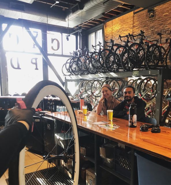 Portland: Guided Bike Tour with Brewery Visits - Rogue Eastside Pub and Pilot Brewery: second tasting plus snacks