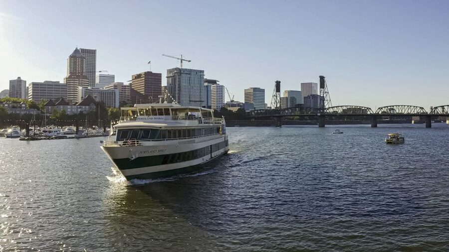 Portland: Happy Hour Sightseeing Cruise - Value and Timing: Is $41 Worth It for 90 Minutes?