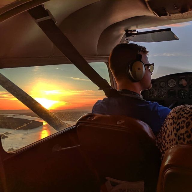 Portland: Multnomah Falls Scenic Flight Tour - Key things to know before you go