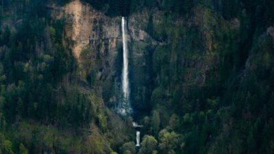 Multnomah Falls Scenic Flight Tour