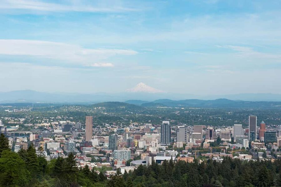 Portland, Oregon: City Highlights Tour with Aerial Tram Ride - Pittock Mansion Exterior Grounds: The View Stop That Explains Portland