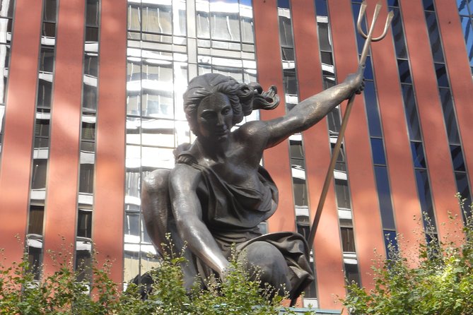 Portland Scavenger Hunt Adventure - Walking 2.4 miles, using the streetcar, and staying comfortable