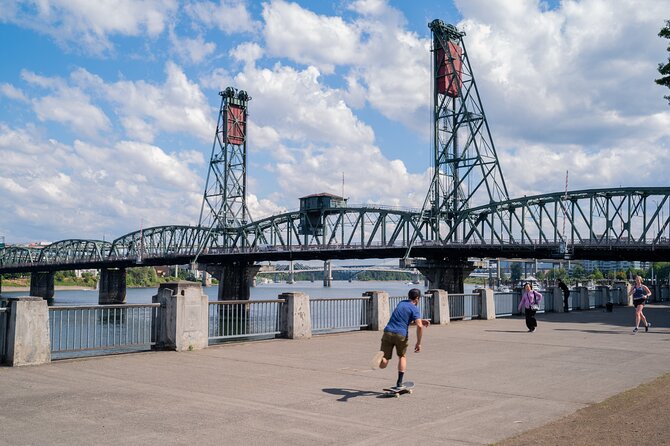 Portland Sightseeing Tour Including Columbia Gorge Waterfalls - Columbia River Gorge drive: the scenic byways that do the storytelling for you