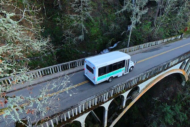 Portland to Multnomah Falls a Waterfall Tour of 5 Falls and More - Multnomah Falls: Tallest in Oregon, Front-Row Parking, and Time to Browse