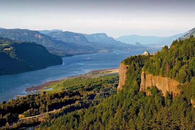 Private - 1/2 day Columbia River Gorge & Waterfalls Tour From Portland - Why a Private 4x4 Mercedes Tour Makes the Gorge Feel Easy