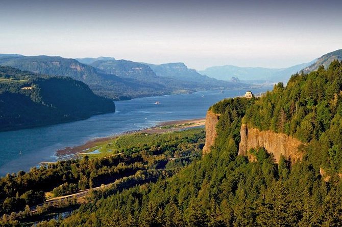 Private Group Tour up to 11 of Columbia River Gorge & Waterfalls from Portland - Waterfall Circuit: Latourell to Multnomah’s 620-Foot Drop
