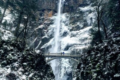 Private Mt Hood Waterfall Tour with Lunch and Wine included