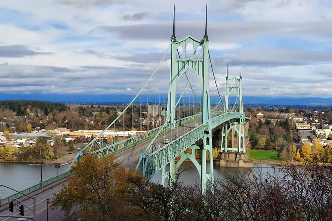 Private Portland Discovery Tour - Portland Landmarks, Neighborhood Signs, and the Fun Facts That Make It Stick