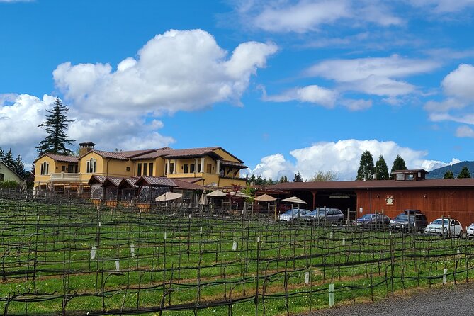 Private Wine Tours - A private Willamette Valley day from Portland, starting at 9:00 am