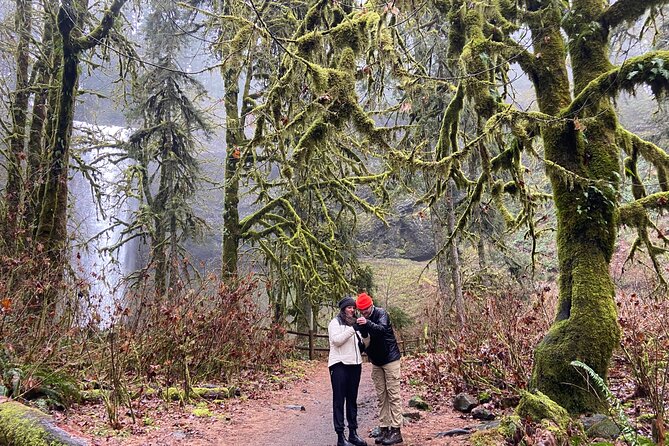 Silver Falls Waterfall Hiking Tour from Portland - Guides, Group Size, and the Value of Being Out There Together