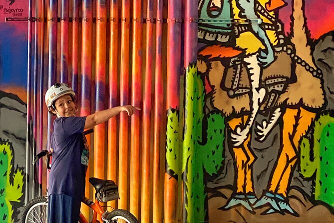 Viator Exclusive: Street Art of Portland 2-Hour Bike Tour - Getting started at 833 SE Main St, and how the first minutes set the tone