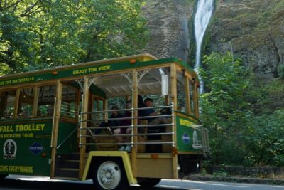 Waterfall Express Tour -Transportation to Waterfall Trolley PDX07