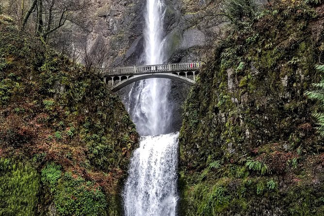 Waterfalls & Wine Tour-Multnomah Falls,Vineyards,Hood River Combo - How Long It Really Takes, and Why Start Time Matters