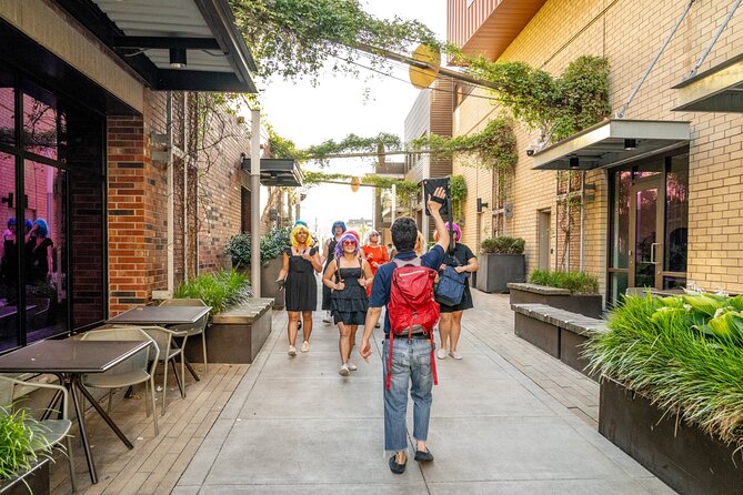 Weird Portland Pub Tour - Who should book the Weird Portland Pub Tour?